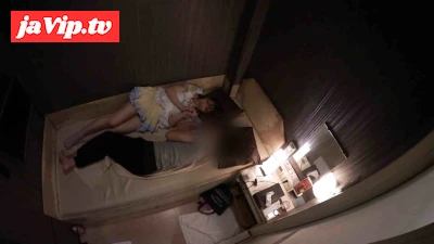 fc2ppv-4864871 - 【ハメ撮り】ハーフ系のパイパンリフレ嬢が裏オプ。ニヤニヤしながらオチンポ誘ってザーメン搾り取られちゃいます。