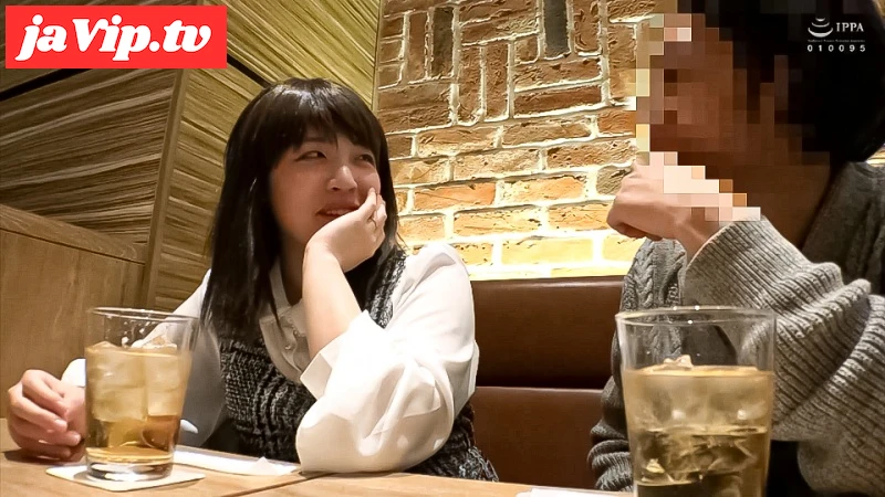 fc2ppv-4863857 - [個撮]⚠️地方妻覚醒⚠️巨大バスターミナル前で訳アリ人妻をナンパしてみた！人妻にお*とザーメン飲ませた結果…Case.4 - FC2PPV動画をオンラインで視聴 - jaVip