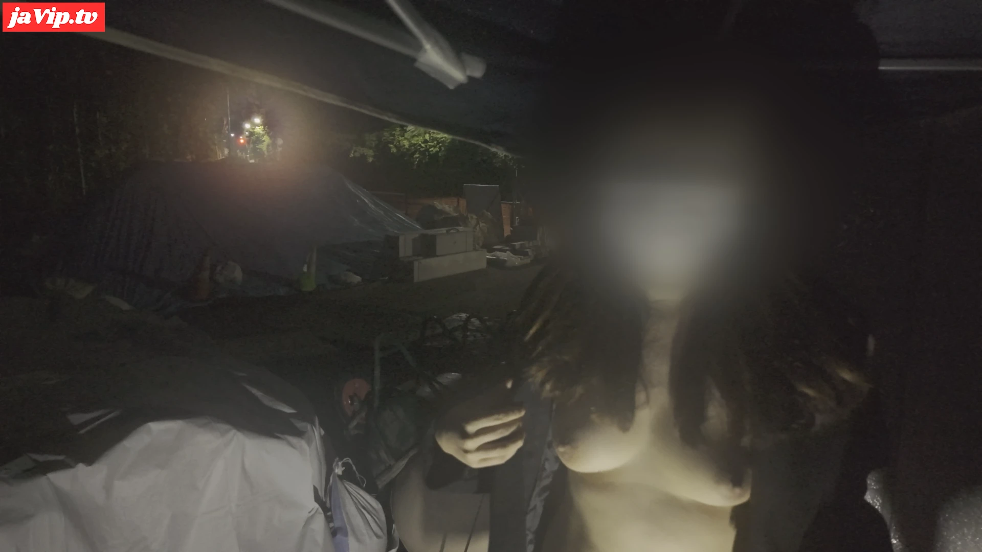 fc2ppv-4857504 - 【野外露出】夜の工事現場で通行人にビクビクしながらも大胆全裸露出 - FC2PPV動画をオンラインで視聴 - jaVip