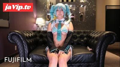 fc2ppv-4856976 - 【第1号｜FUJIFILM編】創刊号は初音ミクで潮吹き♡