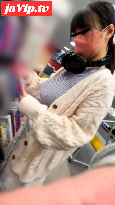 fc2ppv-4869450 - [No-Bra Massage VOL.8] A surprise report on a sexy F-cup with huge areolas! Handjob followed by a cumshot finish♪ - FC2PPV動画をオンラインで視聴 - jaVip
