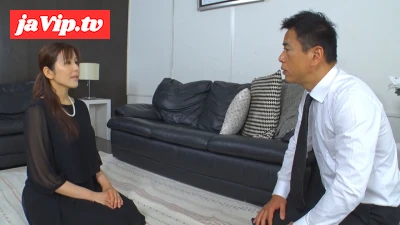 fc2ppv-4878391 - P113G02 夫の元部下に抱かれ遺影の前で股間を濡らす未亡人の変態SEX！