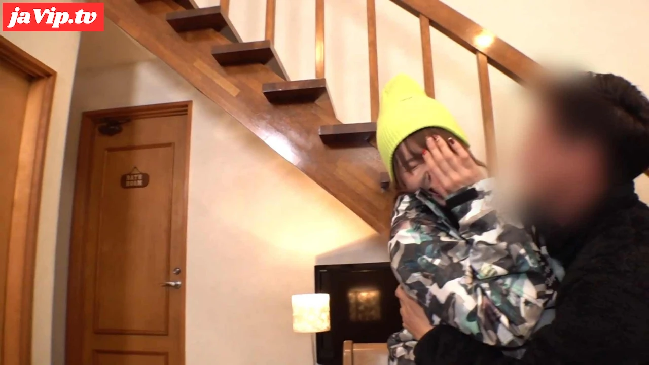 fc2ppv-4877728 - 【個撮素人】スタイル抜群の高級クラブ嬢。雪山でナンパしてお持ち帰り！酔った勢いで淫乱セックスしちゃいます。 - FC2PPV動画をオンラインで視聴 - jaVip