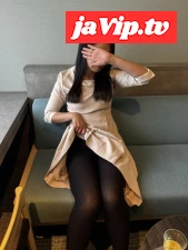 fc2ppv-4878749 - 【完全顔出し＆10個限定販売‼️】まさかのハプニング… パ⚫︎の前で初めての生中出し 断れずそのまま3P&上書き