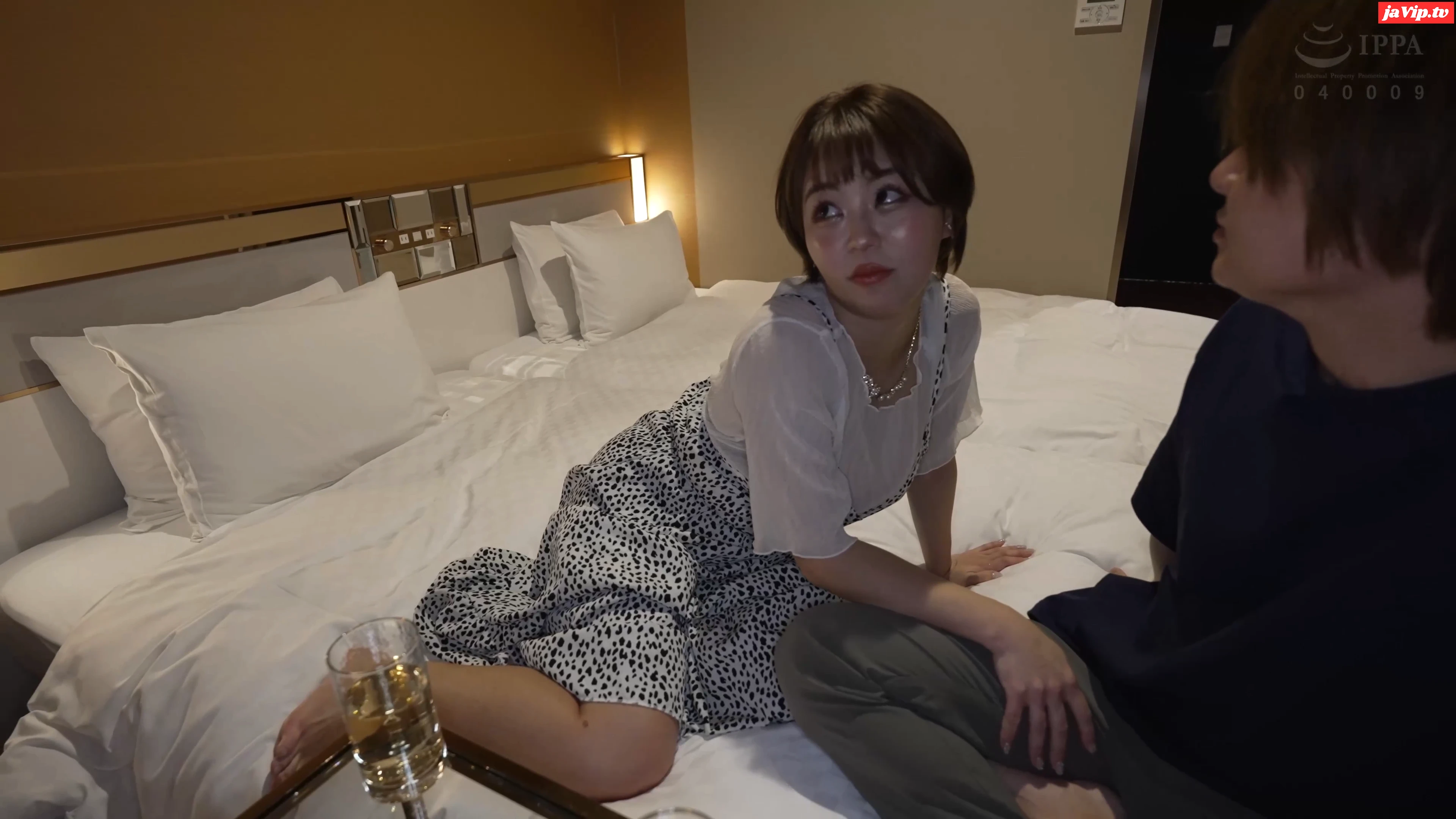 fc2ppv-4884743 - 清楚系ショートカット美女が*の*で本能を覚醒。Jカップの重量級バストを揺らし、挿入中も溢れ出るハメ潮でベッドを沈める絶頂蹂躙。 - FC2PPV動画をオンラインで視聴 - jaVip