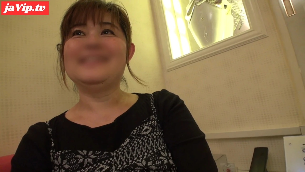 fc2ppv-4886052 - ぽっちゃりお腹が可愛い淫乱五十路妻♡おばさんの蕩けたマンコを激ハメFUCK！ - FC2PPV動画をオンラインで視聴 - jaVip