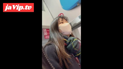 fc2ppv-4889395 - 【18歳妊娠映像】この春に卒業したばかりの18歳美女。後日妊娠が発覚した過去に撮影した彼氏とのハメ撮り。18歳カップルのリアルで生々しいSEXを限定公開。