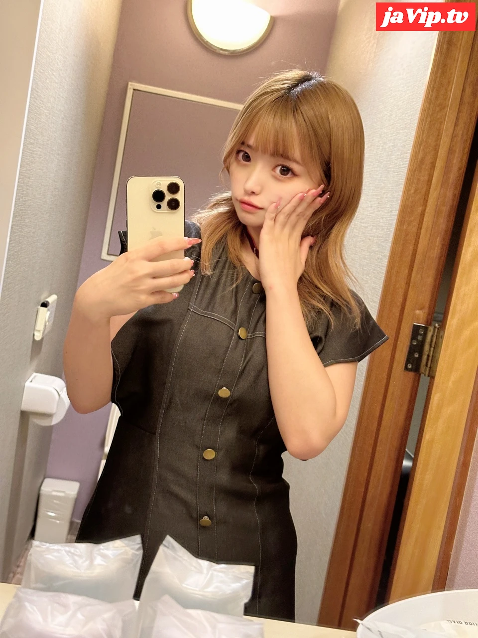 fc2ppv-4887559 - ※圧倒的逸材※美容専門2年１９歳。"爆乳Jカップ"の超逸材。白目アへ顔絶頂。一夜限りの大量生中出し映像記録。※原盤特典 - FC2PPV動画をオンラインで視聴 - jaVip