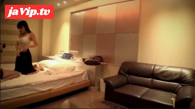 fc2ppv-4701585 - サッカー強豪校の試合会場で一番視線を集めていたのは、選手ではなくこのマネージャーでした。