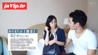fc2ppv-4889711 - 【美熟女好き大歓喜】街を歩く美熟女をナンパして口説きまくり中出ししまくり!!大変お買い得のベスト版!!