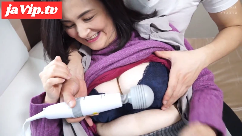 fc2ppv-4890575 - （美熟女好き大歓喜）街を歩く美熟女をナンパして口説きまくり中出ししまくり！！大変お買い得のベスト盤！その４　 - FC2PPV動画をオンラインで視聴 - jaVip