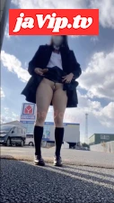 fc2ppv-4897009 - 〈えれなの露出動画〉プレゼントで貰った、数珠が付いたセクシー下着を制服の下に着用して、かなり車が行き来するような駐車場でスカートめくってディルドオナニーをしてしまいました、、