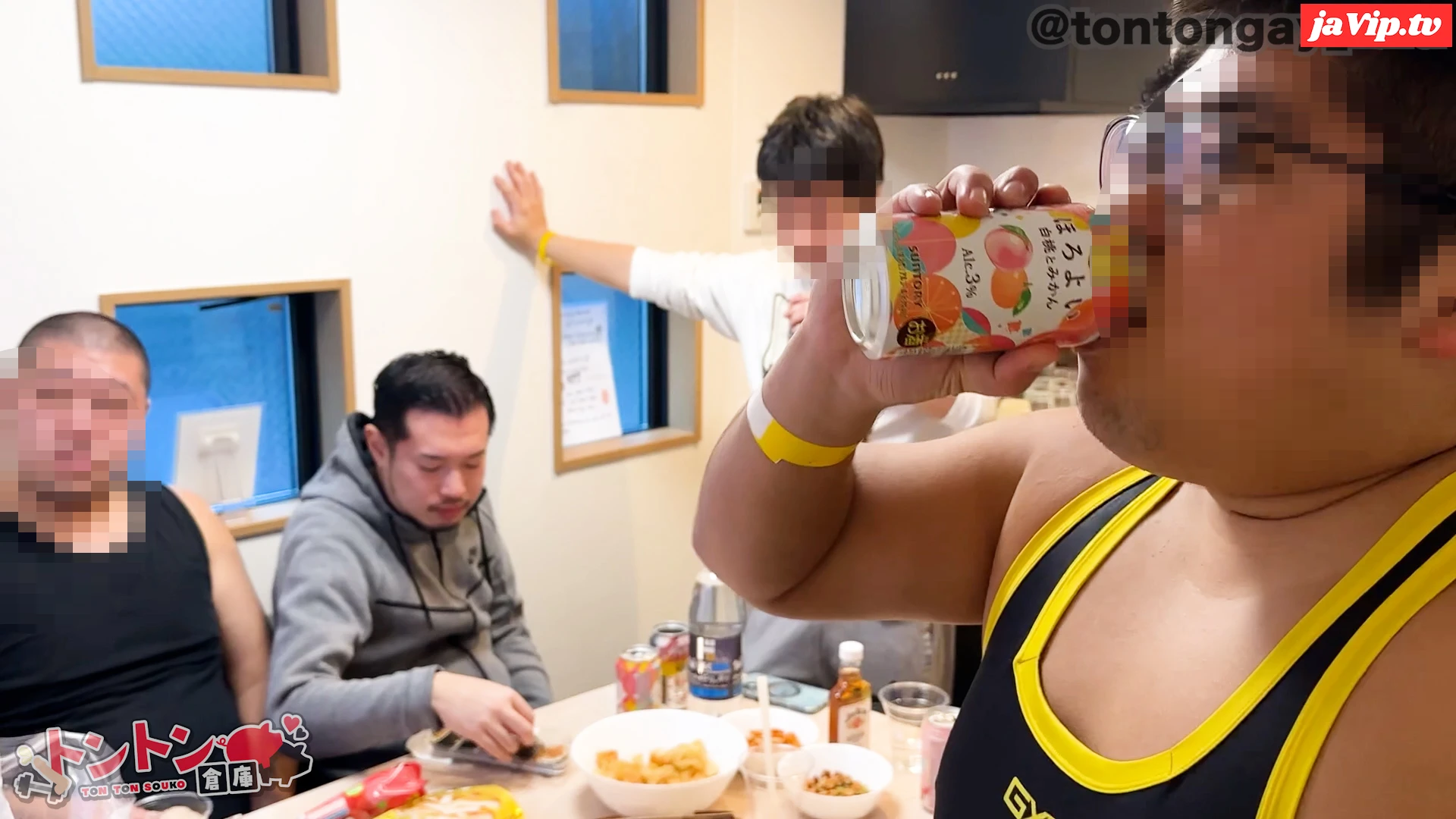 fc2ppv-4905482 - GMPDエロのみ開催！どこ見ても肉厚！酔った勢いでヤルのたまんねえ！前編！ - FC2PPV動画をオンラインで視聴 - jaVip
