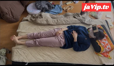 fc2ppv-4704219 - ヘッドマウントディスプレイでAVみながらオナニーする女