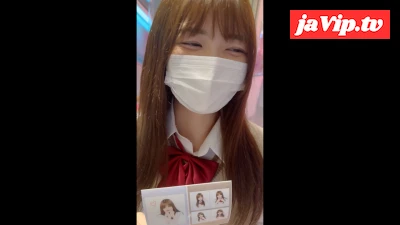 fc2ppv-4704652 - 「マジで晒さないでください…」 Kカップ爆乳のキセキの１８歳。中出しで絶頂しながら身分証と一緒に記念撮影。