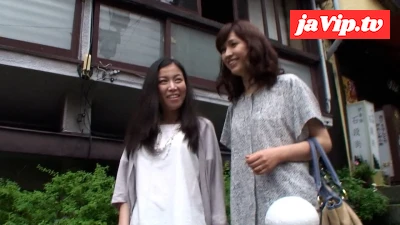 fc2ppv-4704724 - M960G02  旅先の解放感でオマタも緩くなって本能丸出し人妻不倫温泉！