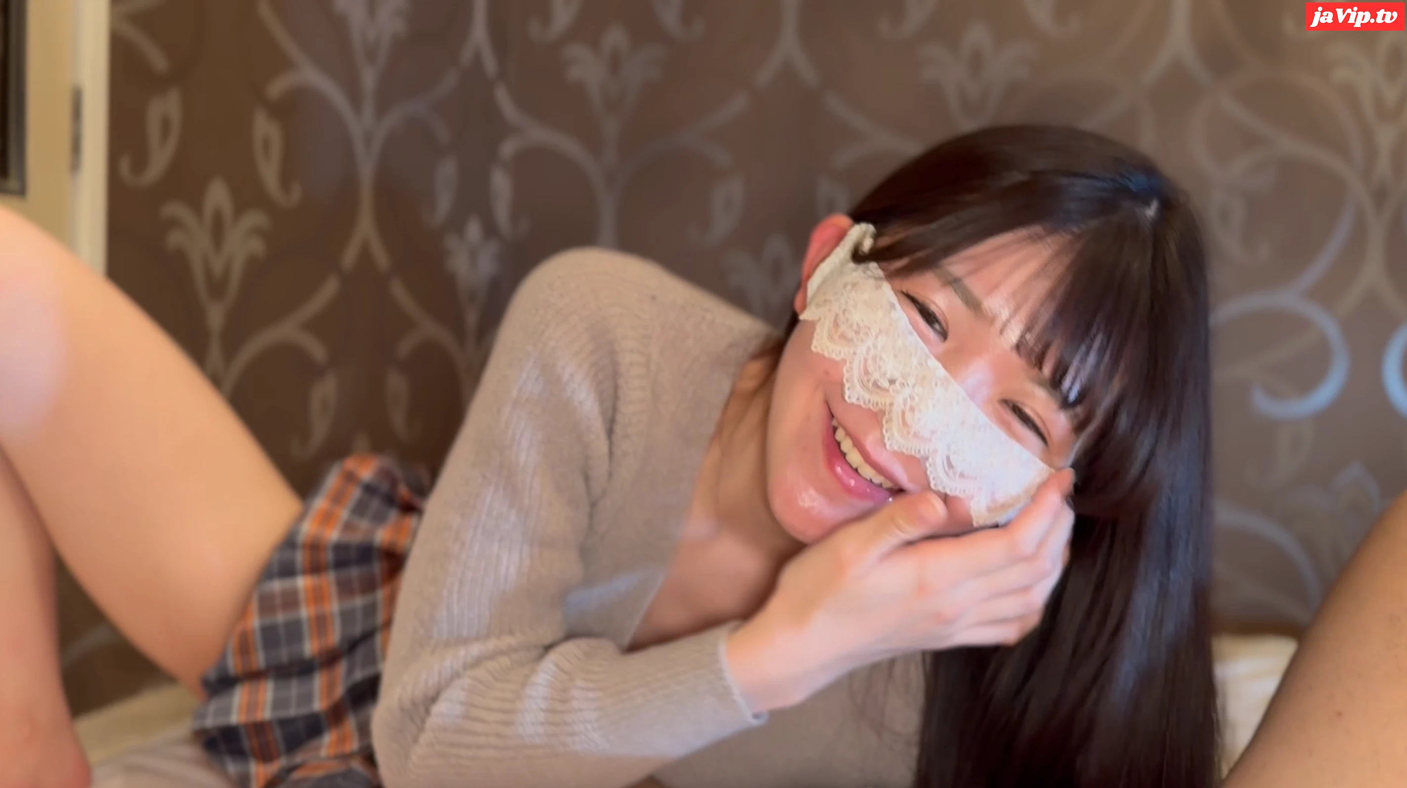 fc2ppv-4704742 - 有名サロンのスタイリストの彼女は、笑顔がめちゃキュートでうっとりするほどのフェラ好き。 - FC2PPV動画をオンラインで視聴 - jaVip