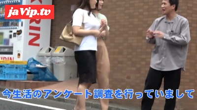 fc2ppv-4904602 - 二人そろってナンパで即ハメ\!?*の前でもお構いなし、欲求不満を拗らせた熟女*！旦那はそのころ仕事でしょうか…　その4