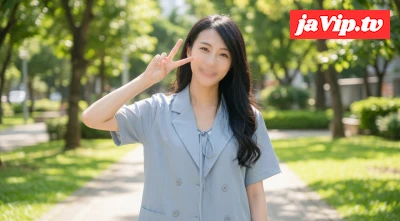fc2ppv-4912658 - 清楚系スーツ美女がベッドで脚を広げて淫らに誘う…制服OL風のむっちり太ももと色っぽい視線に我慢汁垂れ流し必至w