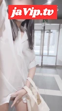 fc2ppv-4915919 - ★マンションのごみ捨て場で全裸オナ★スケスケのシャツ一枚で非常階段からごみ捨て場まで移動してから全裸になってオナニー…その後にエントランス前で全裸オナ、見つかったら終わりなギリギリ露出オナ動画です…