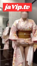 fc2ppv-4916842 - 〈えれなの露出動画〉大学1**！一人旅で京都行って着物着てトイレでディルドオナニーしてきました、、えれなの着物姿はどうですか？着物でオナニーは初めてです、、