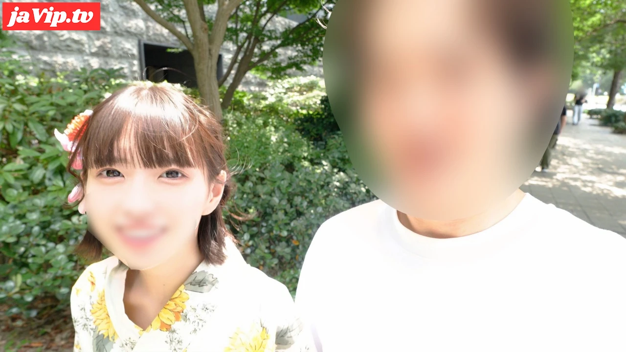 fc2ppv-4923669 - 純愛、リアル。親に内緒で育む愛　老舗菓*店、看板*の赤面ハメ撮り - FC2PPV動画をオンラインで視聴 - jaVip