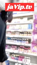 fc2ppv-4926324 - 〈えれなの露出動画〉大学1**！やっ局でTシャツにノーパンで店内でシャツ捲っておまんこ露出したりオナニーしたり、、最後店員さんと会計で〇の説明受けての会話中もおまんこチラチラしちゃいました、、