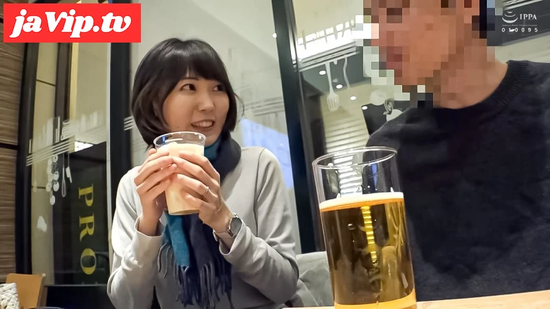 fc2ppv-4933149 - [個撮]⚠️ﾊﾞｽﾀ前ﾅﾝﾊﾟ待ち淫乱妻⚠️地方の人妻限定 巨大バスターミナル前で訳アリ人妻をナンパしてみた！Case.3 - FC2PPV動画をオンラインで視聴 - jaVip