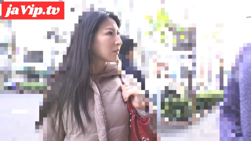 fc2ppv-4704536 - 妖艶熟女チ〇ポにご執心♡肉食おばさん大集合スペシャル！妖艶な熟女の魅力にメロメロに…　その2 - FC2PPV動画をオンラインで視聴 - jaVip