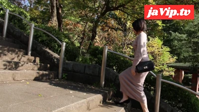 fc2ppv-4943705 - 【結婚3年目37歳】●●顔爆乳人妻が高速ピストンで連続イキ！離婚後の軍資金稼ぎにAV出演♡感じすぎて痙攣するお腹に大量発射！