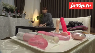 fc2ppv-4705018 - 【我を忘れて肉棒にすがる人妻さん】普通のその辺の人妻に大人のおもちゃのモニター頼んだらマジのsexに発展♡　その4