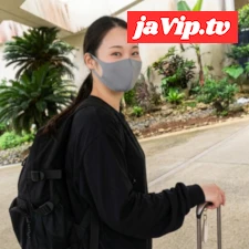 fc2ppv-4972106 - 【旅先ナンパ密着】一人旅中に声をかけた美女（22歳）★『旅の解放感でコテージへ連れ込み3P展開』★整った美乳を挟み込んで激しく突くダブルピストン【旅先限定秘蔵データ】