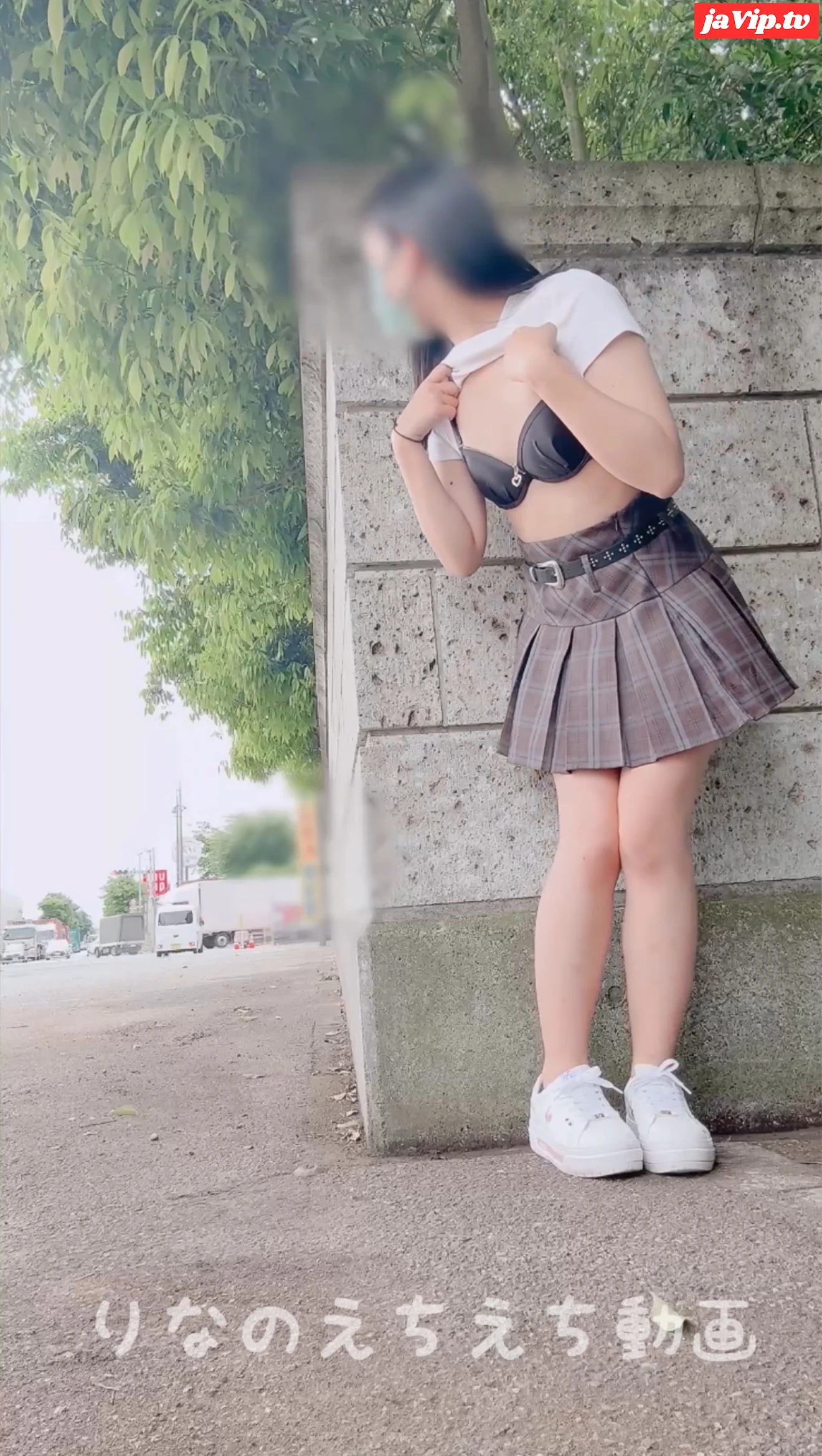 fc2ppv-4714142 - 【女子大生りなのえちな露出オナ】大通り沿いの店舗の駐車場のところでえちえちな下着姿になってオナニーした後にそれも脱いで全裸になってディルドオナニー…途中車が来てスケスケの服だけ着て凌ぎました… - FC2PPV動画をオンラインで視聴 - jaVip