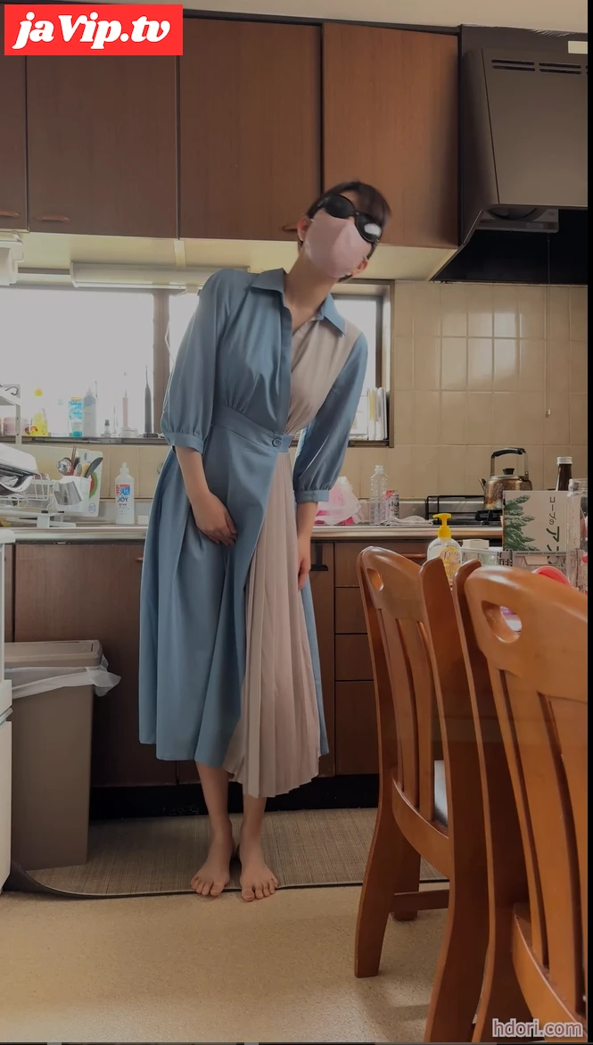 fc2ppv-4715644 - 家の住人にバレないように着衣のままオナニーする女 - FC2PPV動画をオンラインで視聴 - jaVip