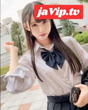 fc2ppv-4717810 - 【恋バラ出演歴あり】上半期終わりに本物の衝撃。ネット番組出演歴有りの18才の中出しデビュー作公開