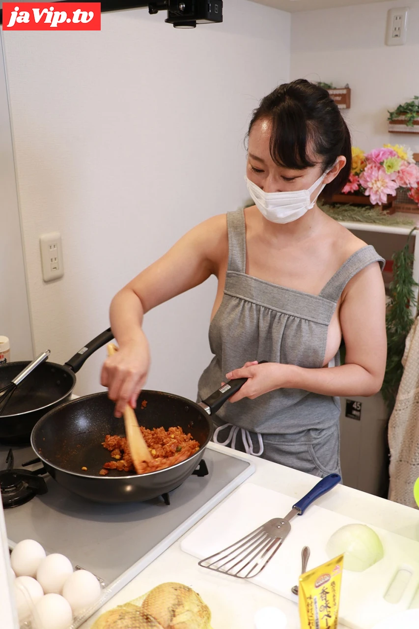 fc2ppv-4725205 - 人妻オムライス　むちむち巨乳おもてなし熟女 - FC2PPV動画をオンラインで視聴 - jaVip