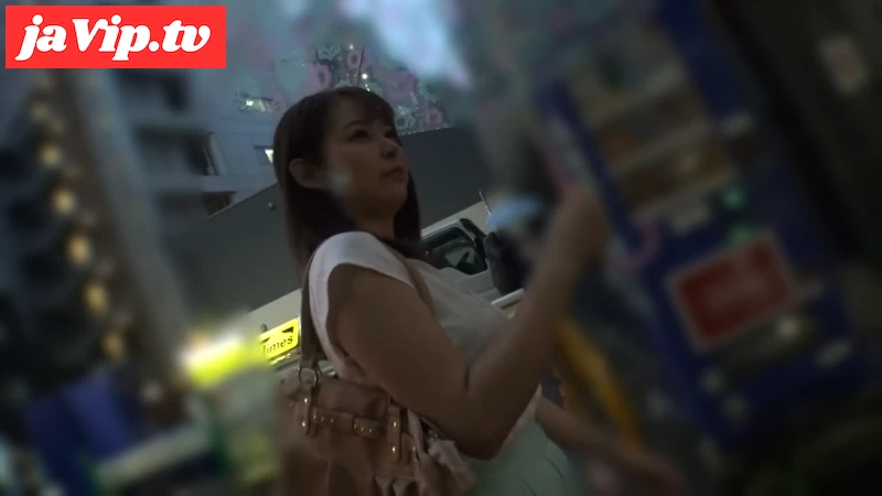 fc2ppv-4721008 - 【素人23歳】ひとカラしていた超絶カワイイ女子をナンパしたら中出しておねだりして来た！ - FC2PPV動画をオンラインで視聴 - jaVip