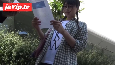 fc2ppv-4728977 - えっちな本性見たり！地味で真面目な女の子ほど、実は内心エロイ⁉むっつり地味め女子とのナンパ即ハメ記録です♡　その1