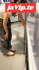 fc2ppv-4741089 - 【店員胸チラB地区㊳】[神]美女店員さん登場！雑貨屋/古着屋/おっぱい乳首２名！