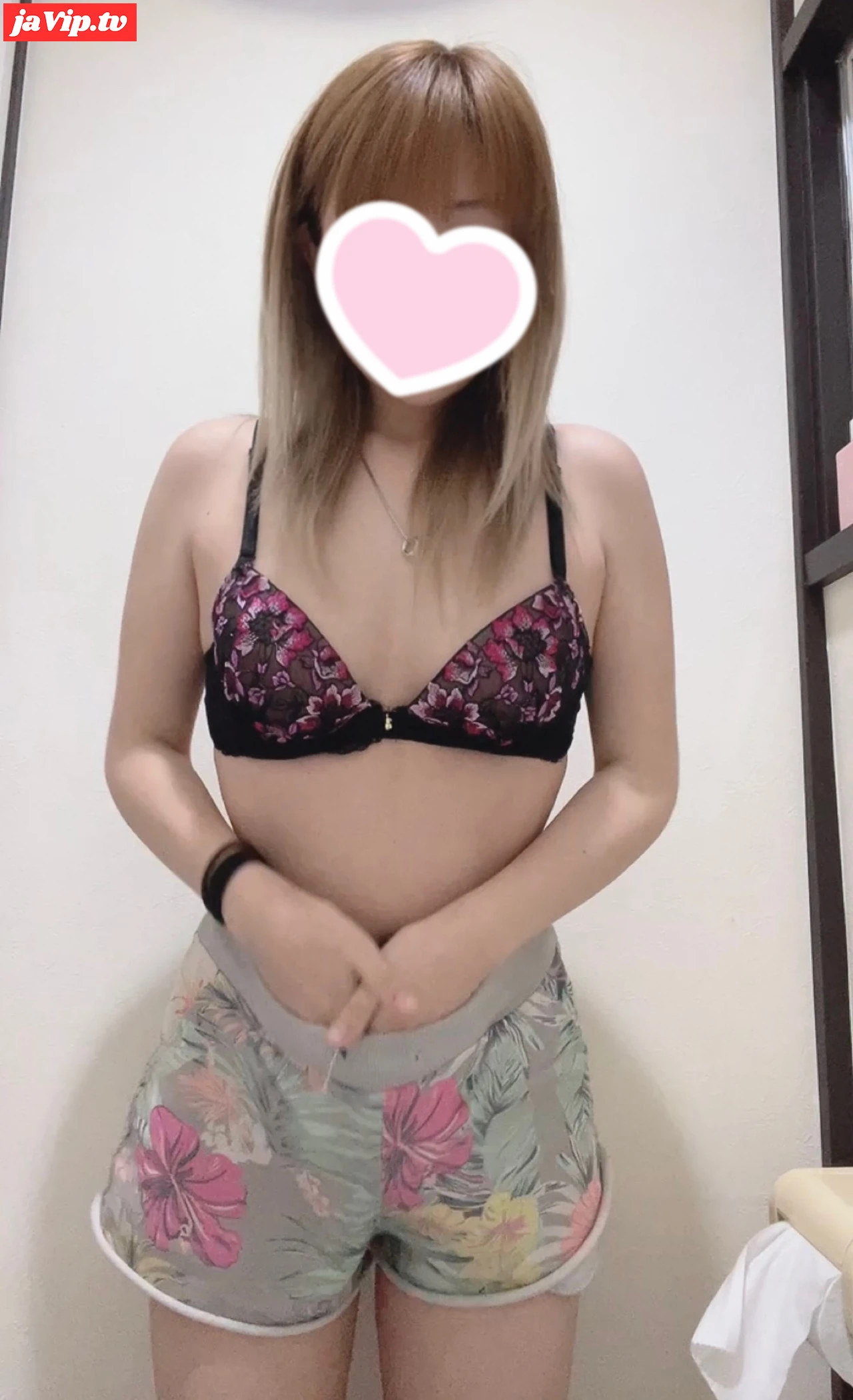 fc2ppv-4742383 - 【無/本編顔出し】黒歴史再販。全裸身分証に本名公開！未来あるZ世代に落書きを施し僕たち好みの下品芸を躾けて遊んだ後世一生残る黒歴史確定の映像を公開する。 - FC2PPV動画をオンラインで視聴 - jaVip