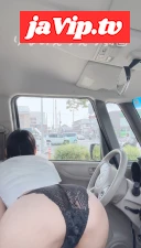 fc2ppv-4744090 - ★人ごみの中での車内全裸オナニー★ショッピングモールの駐車場に車を停めて、たくさんの人や車が行き来している中で車の中で全裸になってディルドオナニー…人多すぎてヤバすぎ…