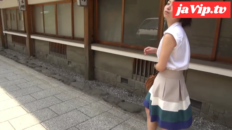 fc2ppv-4737117 - 旅先で性欲大解放⁉出会って即ハメ、人妻の欲求満たすゆきずりsex！旅行中人妻はナンパでGET！　その1 - FC2PPV動画をオンラインで視聴 - jaVip