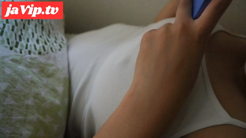 fc2ppv-4746845 - [Titty fuck photoshoot vol.33] After a sleepover ♡ She gave me a titty fuck for my morning wood in my pajamas. - FC2PPV動画をオンラインで視聴 - jaVip