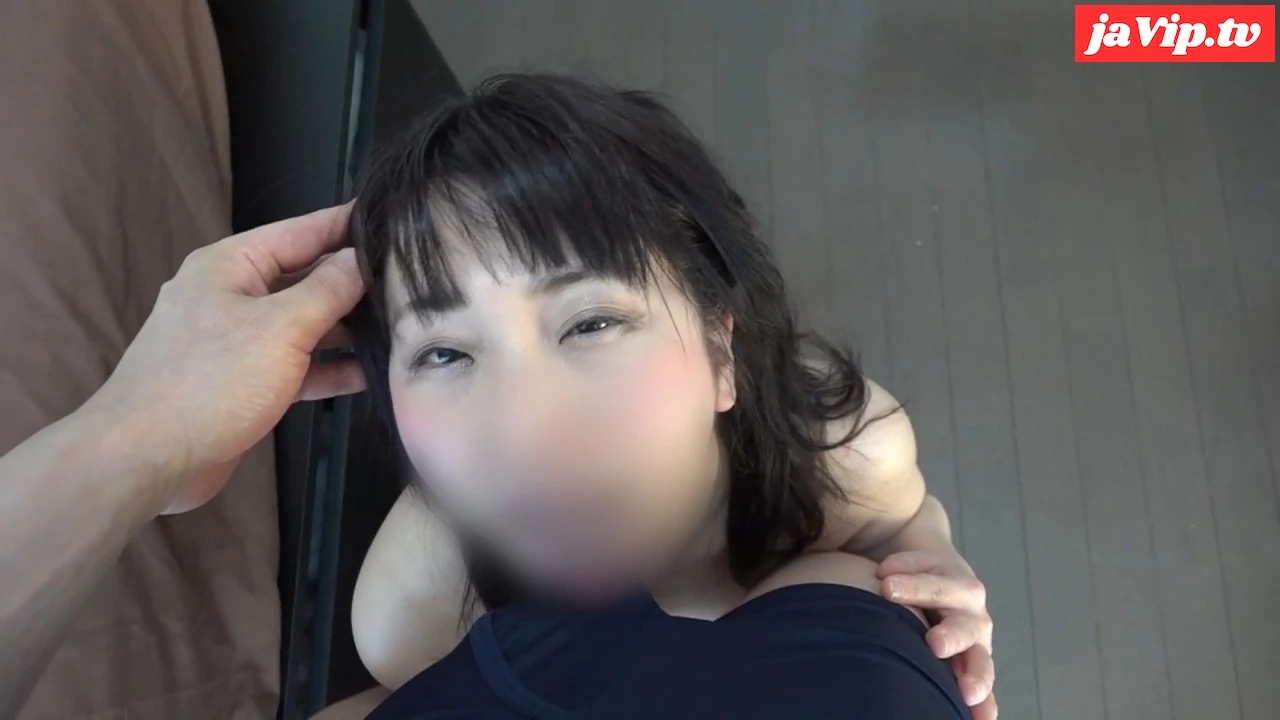 fc2ppv-4749763 - 【素人／熟女】ぽっちゃりボディのムッツリスケベ奥さん。大粒のデカ乳首を硬くして年下チ●ポにイキ淫れる中出しセックス。 - FC2PPV動画をオンラインで視聴 - jaVip