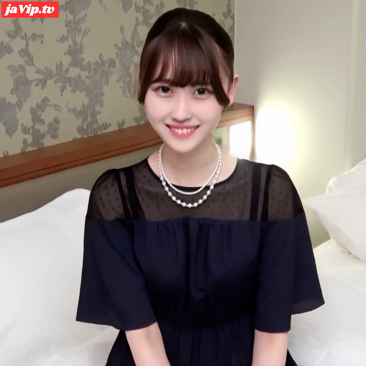 fc2ppv-4753150 - 【※巨乳】結婚式帰りの美人区役所職員、衝撃のFC2出演　一肌恋しくなりまさかの中出し懇願　清楚な見た目から想像出来ないメス顔を曝け出し【特典】 - FC2PPV動画をオンラインで視聴 - jaVip