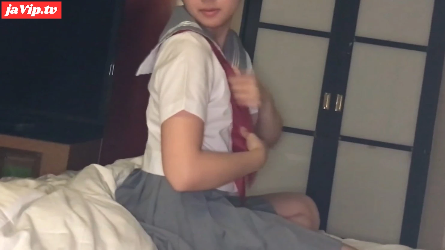 fc2ppv-4754174 - 【セーラー服】元気っこ18歳卒業記念動画　のAカップと未処理陰毛おまんこがたまらないスレンダーボディに巨根ハメ込み生中出し【喪失】 - FC2PPV動画をオンラインで視聴 - jaVip