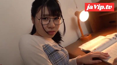 fc2ppv-4755435 - 【期間限定特価販売!】U2O/メガネ美人の激エロパイパンま◯こ