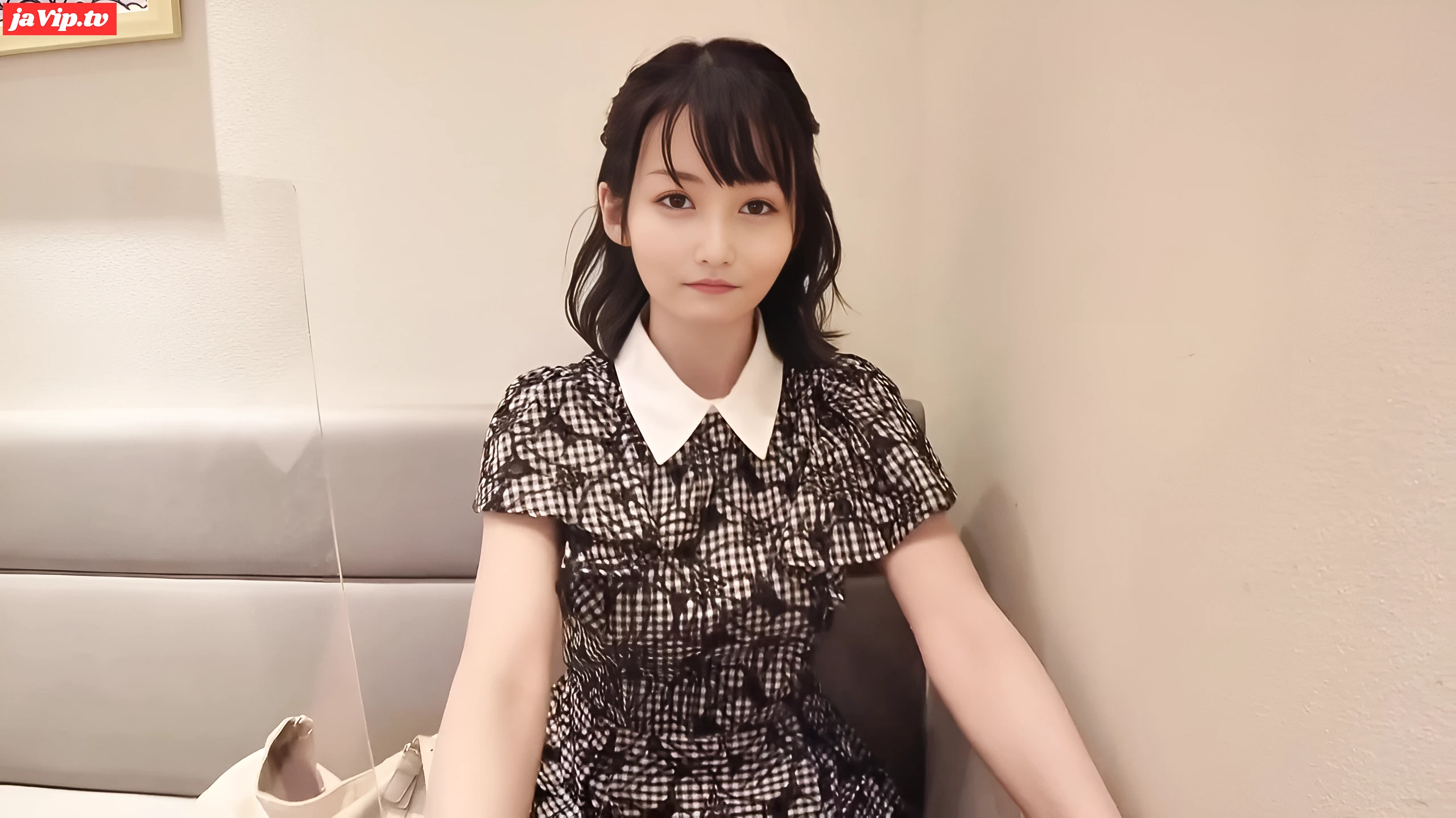 fc2ppv-4756015 - 【完全初出し】地上波出演 お嬢様アイドル　卒業前のFC2フライングデビュー‼【掲載撤退まで残り僅か】 - FC2PPV動画をオンラインで視聴 - jaVip