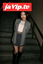 fc2ppv-4757075 - 神チチ看護師とチル中に後輩遊び来ちゃってついでに3Pしちゃった