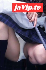 fc2ppv-4760036 - 笑顔が眩しいアルバイト　ど真ん中パンティとらえました